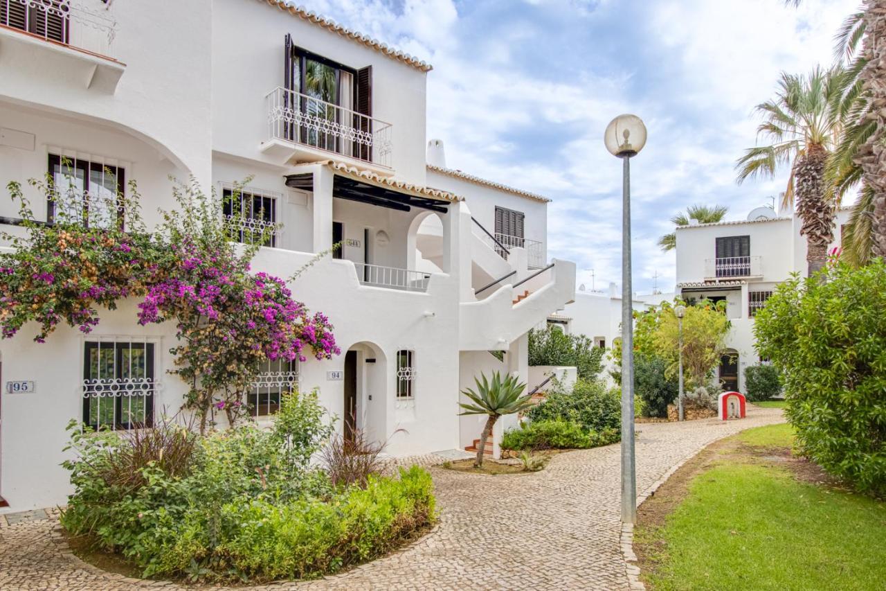 Seaside Retreat With Pool, Ac, And Fast Wi-Fi Apartment อัลบูเฟรา ภายนอก รูปภาพ