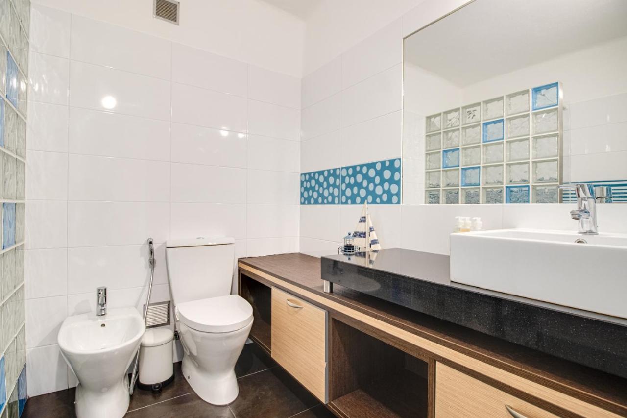 Seaside Retreat With Pool, Ac, And Fast Wi-Fi Apartment อัลบูเฟรา ภายนอก รูปภาพ