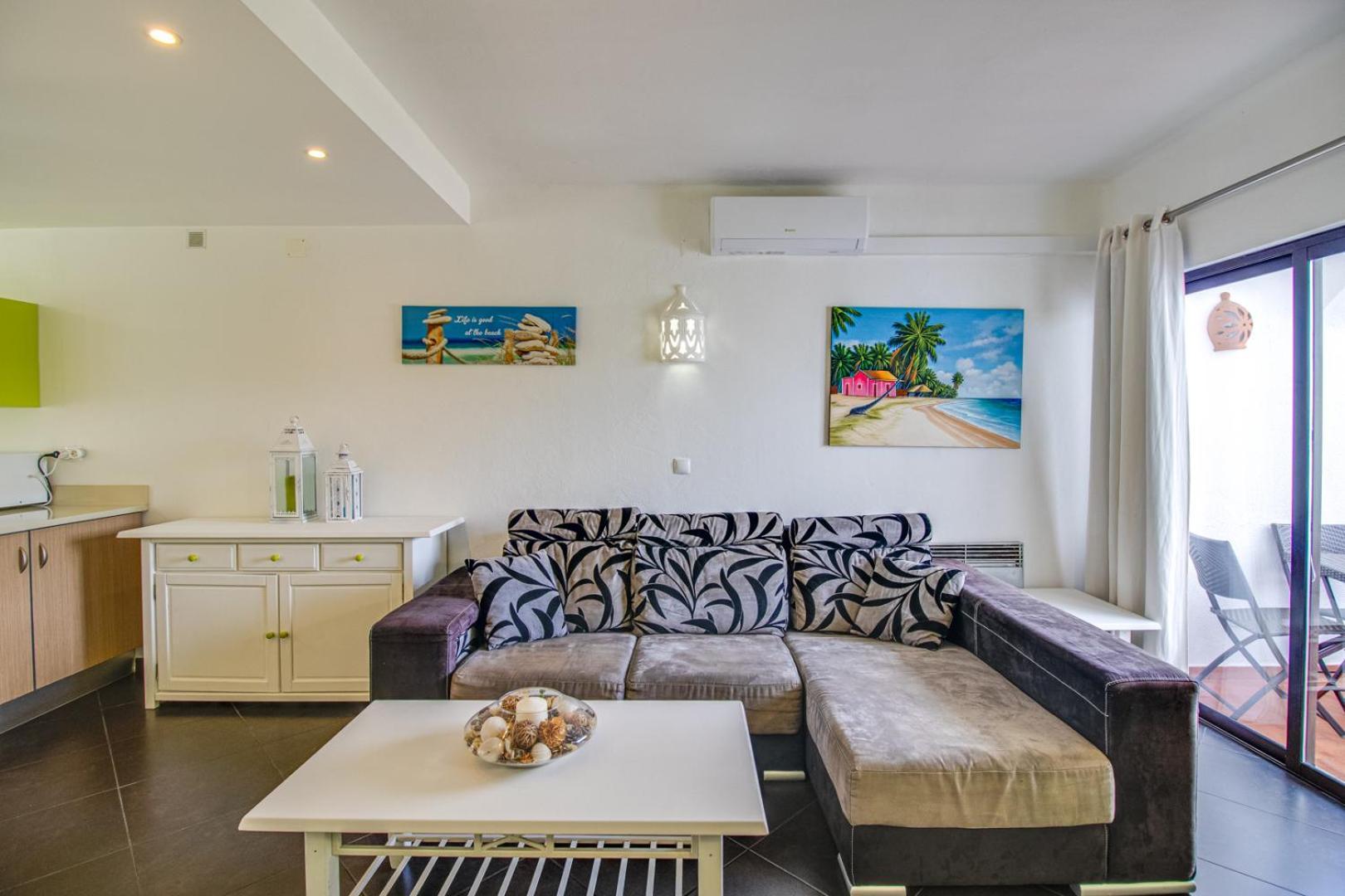 Seaside Retreat With Pool, Ac, And Fast Wi-Fi Apartment อัลบูเฟรา ภายนอก รูปภาพ